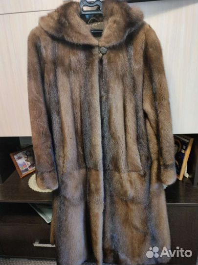 Шуба норковая с капюшоном 50 52