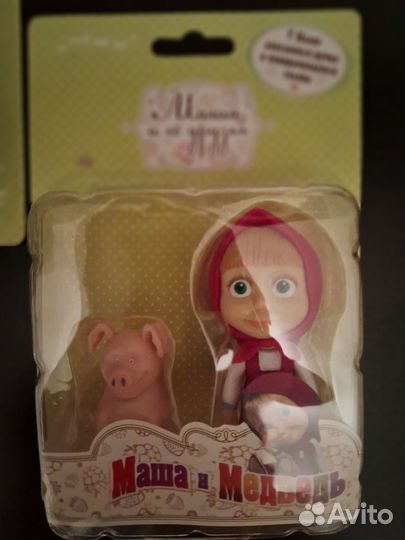 Игрушка Маша Медведь