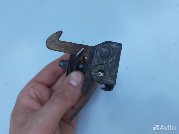 Замок капота Daewoo Matiz