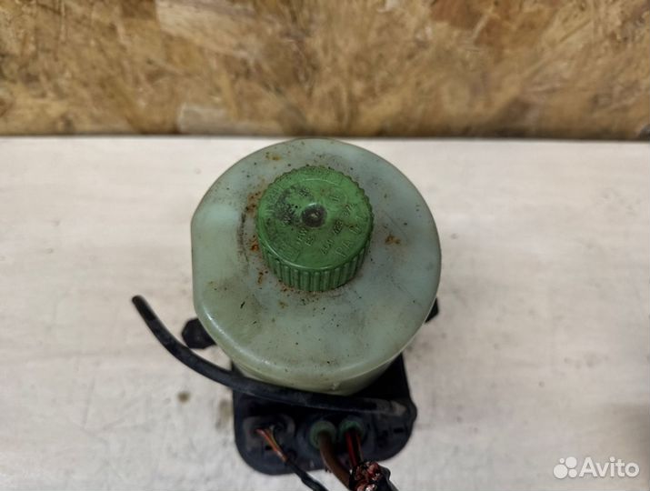 Электрогидроусилитель руля Skoda Fabia