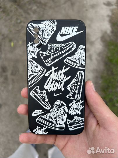 Чехол на iPhone X