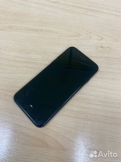 iPhone SE (2022), 64 ГБ