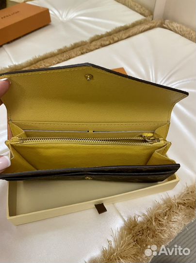 Кошелёк Louis vuitton