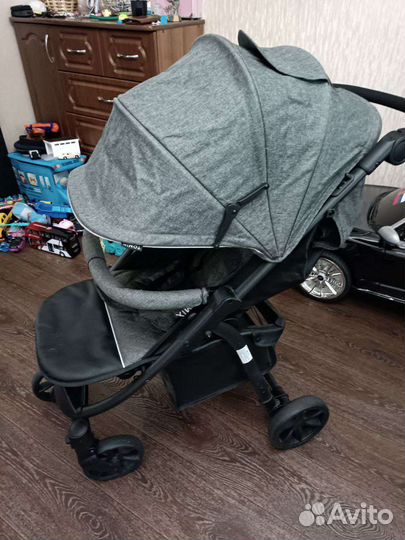 Прогулочная коляска Tomix