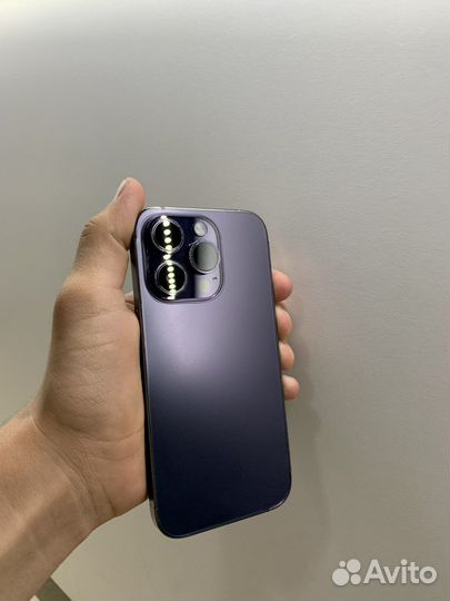 Телефон iPhone 14 pro