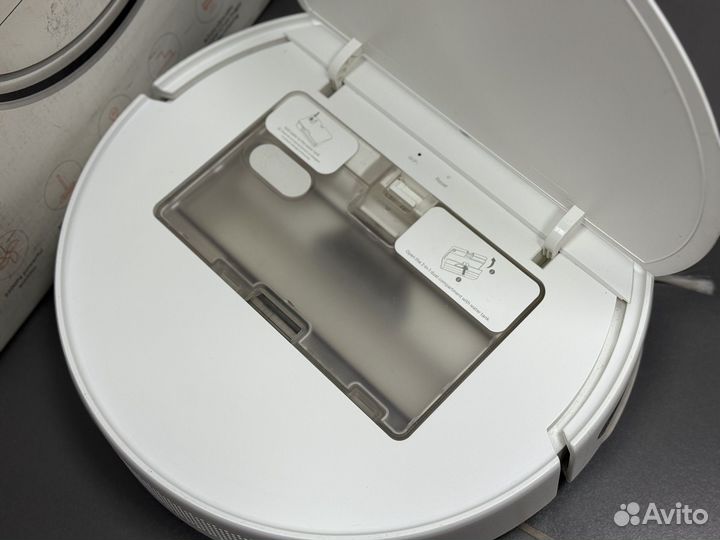 Робот пылесос Xiaomi Vacuum Mop Essential