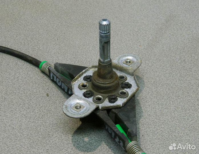 Стеклоподъемник задний левый Ford Mondeo 2