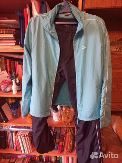 Костюм спортивный