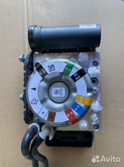 Компрессор пневмоподвески GLS 450 V167