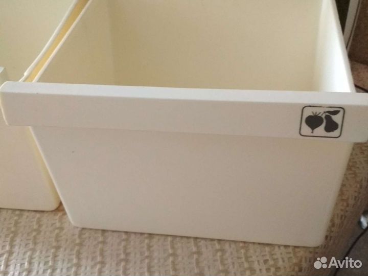 Контейнеры(2шт) для овощей