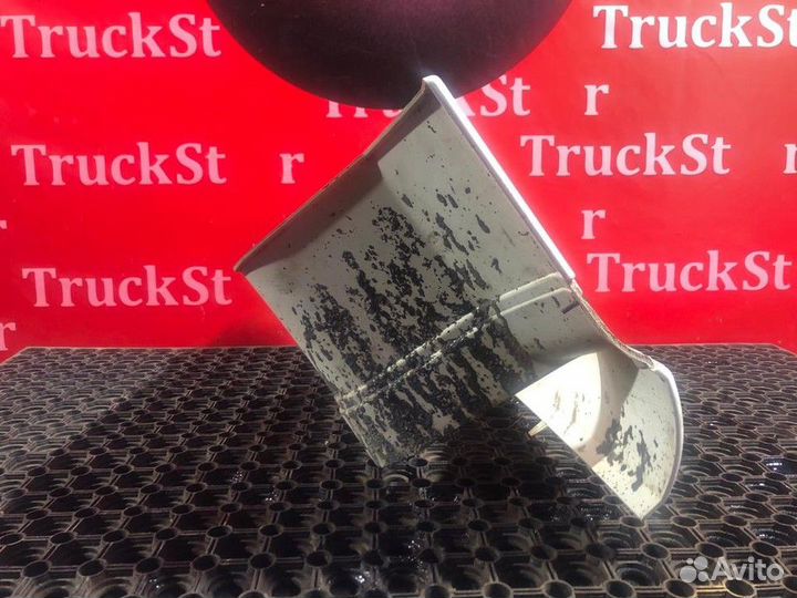 Корпус подножки правый Daf XF106