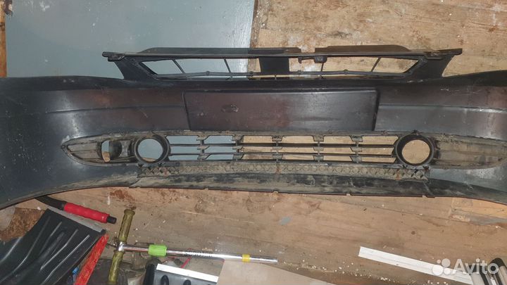 Передний бампер priora