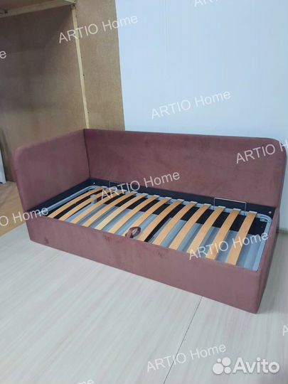 Детская мягкая кровать