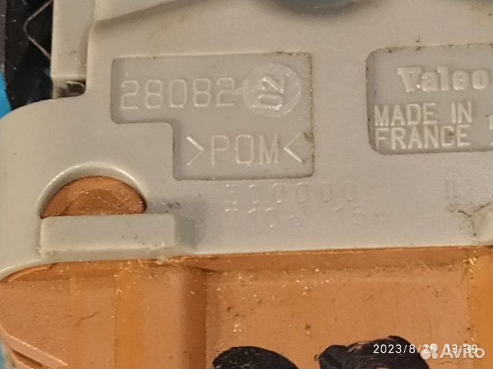 Кнопка обогрева сидений Nissan Primera P12 01-08