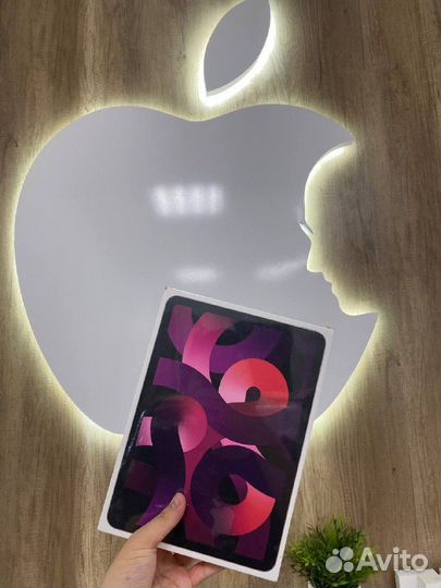 iPad Air (2022) 5th Gen Pink