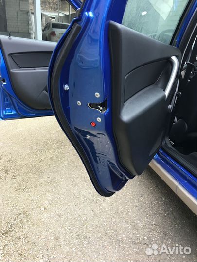 Уплотнитель лобового стекла Granta/Kalina