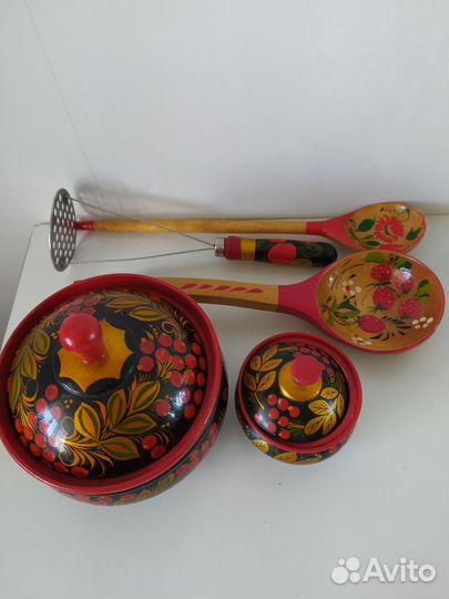 Набор предметов для кухни 