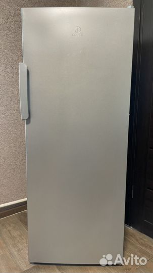 Морозильная камера indesit