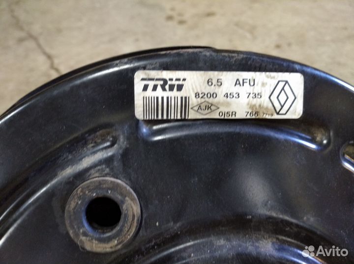 Вакуумный усилитель тормозов Рено Меган 2