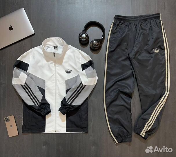 Спортивный костюм adidas мужской 46