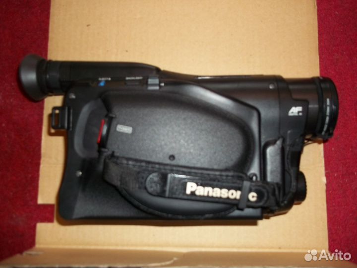 Видеокамера Panasonic новая