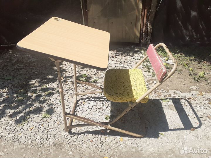 Складная парта со стулом