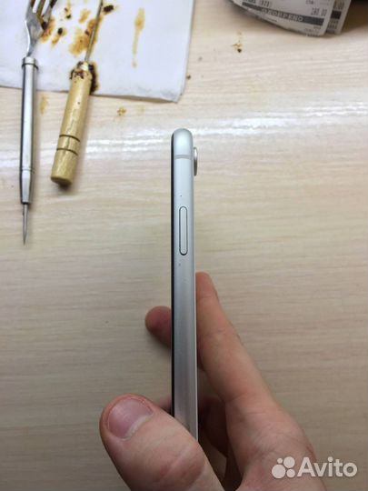 iPhone Xr, 128 ГБ