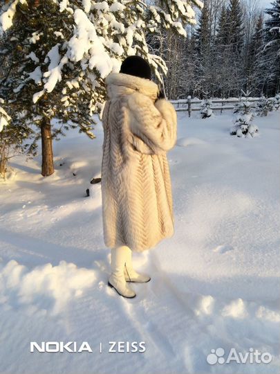 Шуба из песца