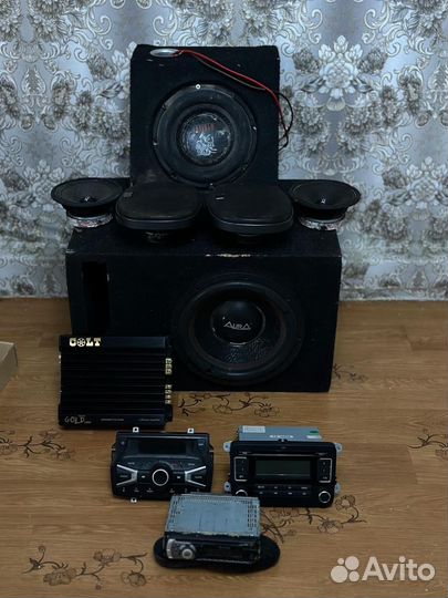 Сабвуфер моноблок колонки