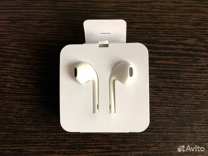 Наушники earpods