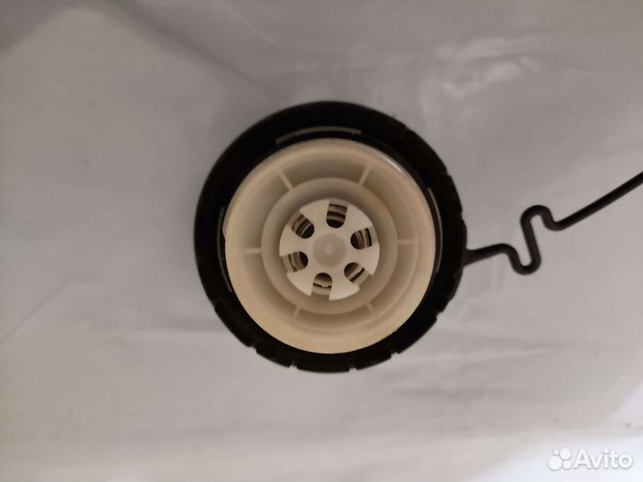 Крышка.Пробка бензобака trd toyota