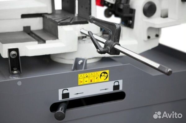 MetalTec BS 270 FHE ручной ленточнопильный станок