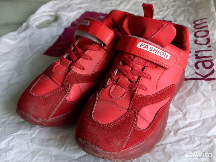 Кроссовки б/у 36 размер