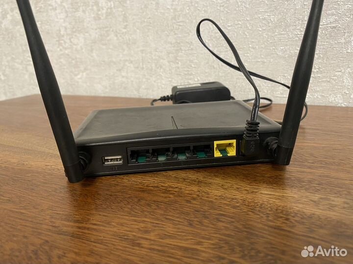Wi-Fi роутер D-Link DIR-620