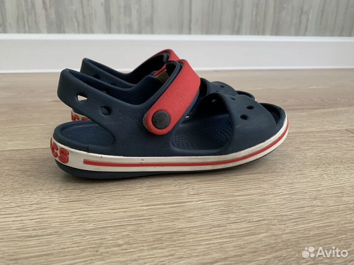 Сандалии Crocs c12