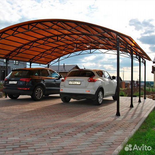 Навес для автомобиля из поликарбоната