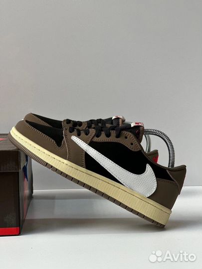 Nike Air Jordan 1 Low Travis Scott