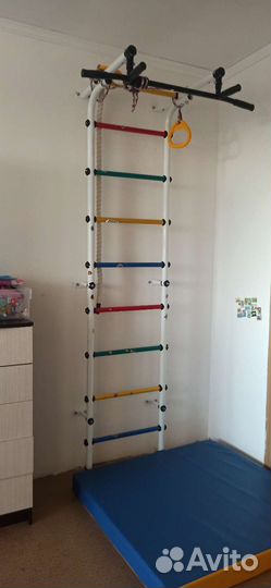 Детская шведская стенка