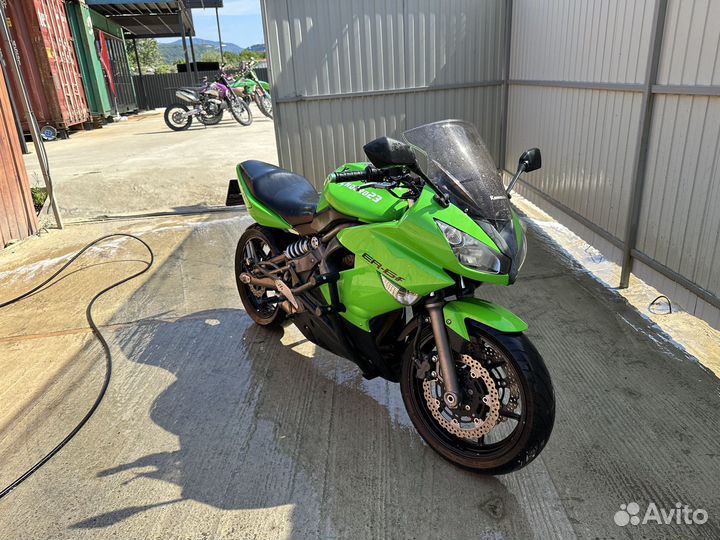 Kawasaki er6f