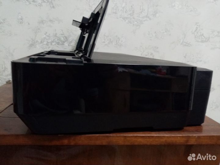 Цветной фотопринтер Canon iP7240 на запчасти