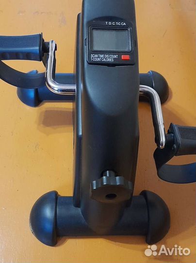 Минивелотренажер