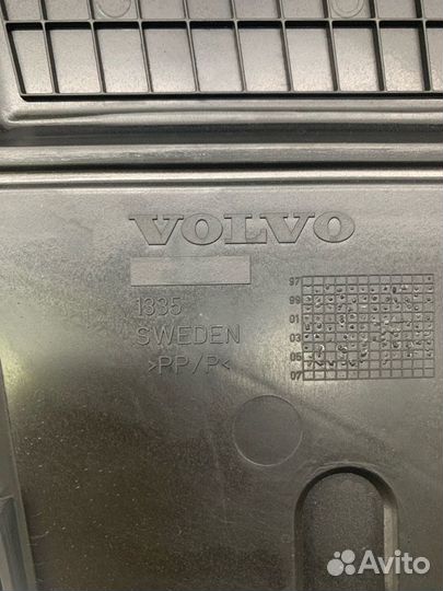 Крышка грм верхняя Volvo S60 V70 XC70 XC90 8642372