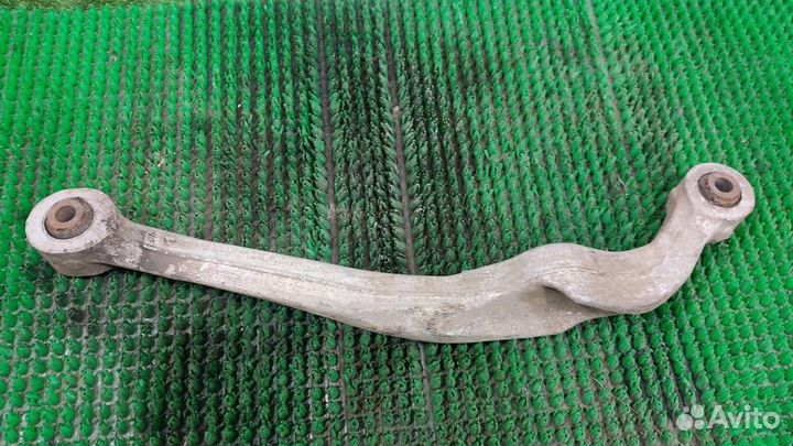 Рычаг задний поперечный верхний Nissan Qashqai J1