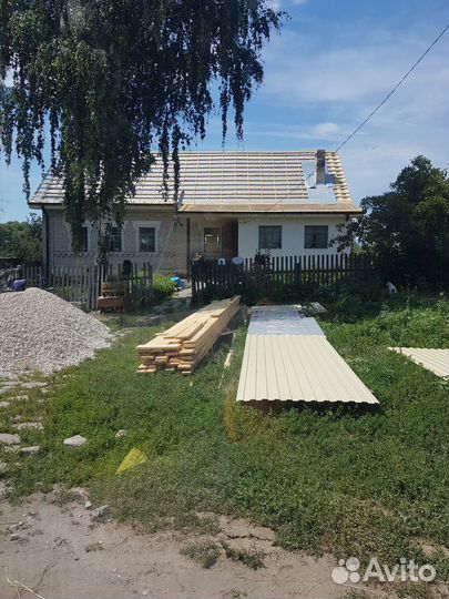 Бригада строителей