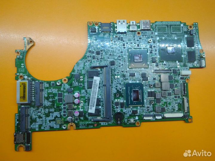 Неисправная DA0zqkmb8E0 Rev: E Acer Aspire V5-572