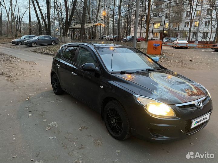 Hyundai i30 1.4 МТ, 2010, 230 000 км