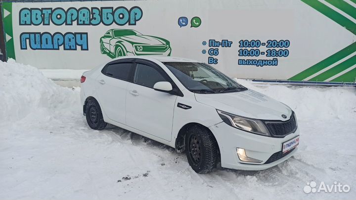 Трос замка зажигания Kia Rio 3 46767-4L200