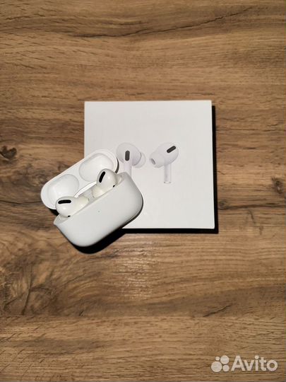 Apple Airpods Pro (1st Gen)