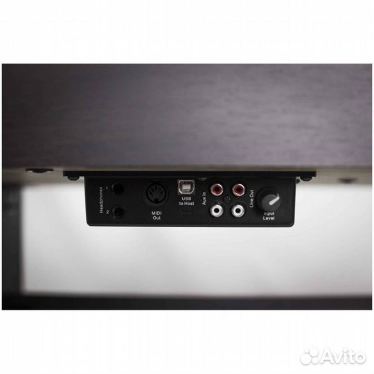 Цифровое фортепиано