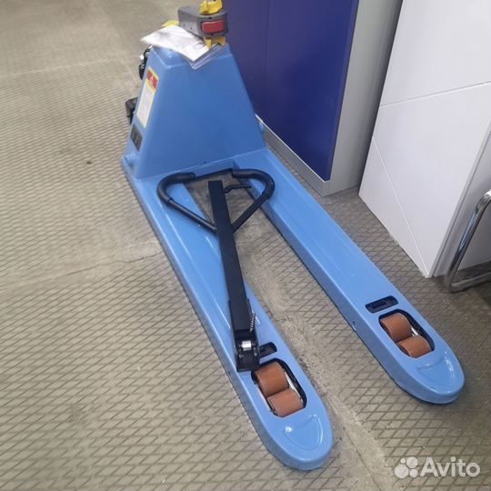 Электрическая тележка TOR PPT20H Li-ion 2000 кг, 1